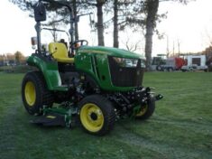 JOHN DEERE 26 HP TRACTOR
